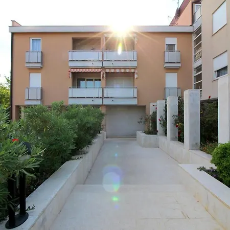 Apartamento Vojka In Center *